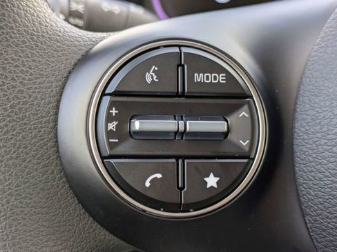 New 2025 Kia Soul LX w/ LX Technology Package image 25