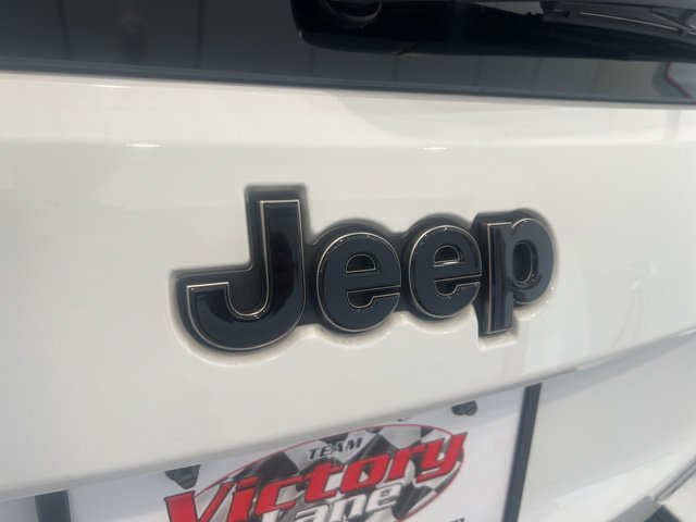 Used 2020 Jeep Grand Cherokee Trackhawk AWD/4WD image 10