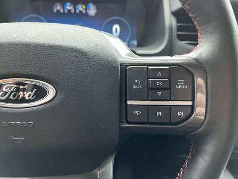 Used 2024 Ford Expedition Limited AWD/4WD image 20