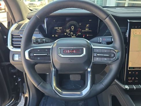 Certified 2025 GMC Acadia Elevation FWD image 26