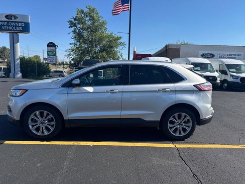 Used 2019 Ford Edge Titanium AWD/4WD image 8