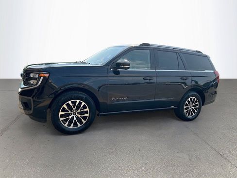 Used 2025 Ford Expedition Platinum AWD/4WD image 8