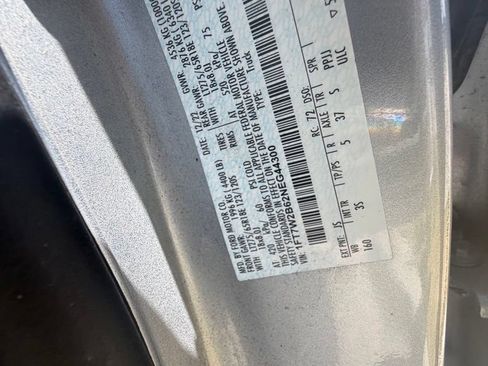 Used 2022 Ford F250 XLT AWD/4WD image 11