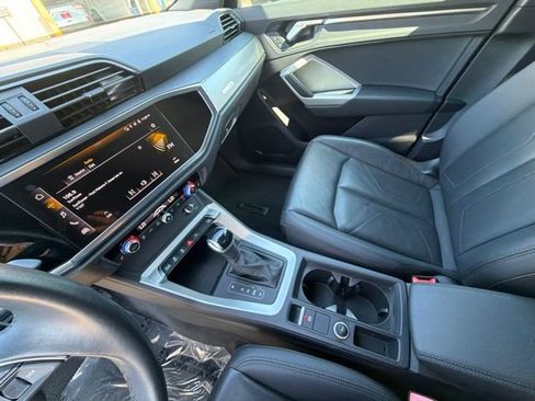 Used 2025 Audi Q3 2.0T Premium AWD/4WD image 28