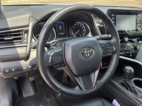 Used 2024 Toyota Camry SE FWD image 12