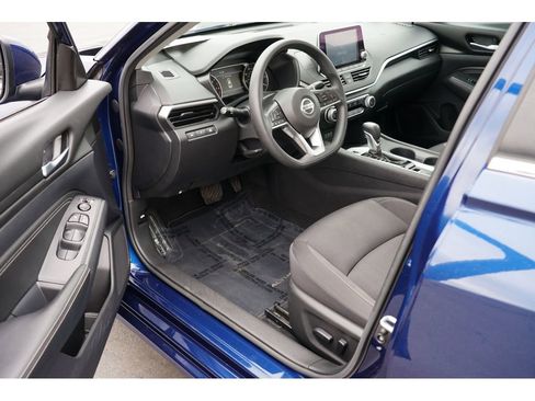 Used 2020 Nissan Altima 2.5 S image 11