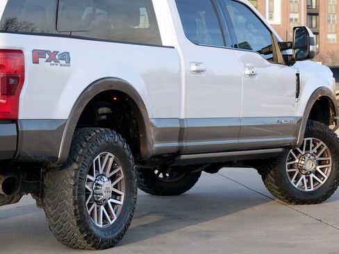 Used 2017 Ford F250 King Ranch w/ King Ranch Ultimate Package image 26