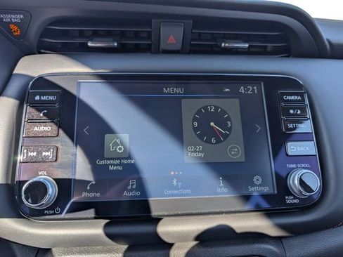 Used 2024 Nissan Kicks SR w/ SR Premium Package image 13