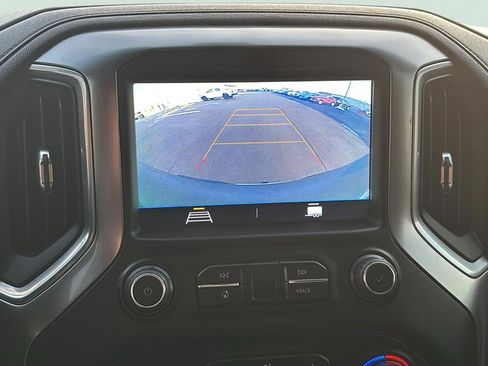 Used 2019 Chevrolet Silverado 1500 RST image 14