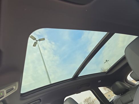 New 2026 Audi SQ5 Premium Plus image 28