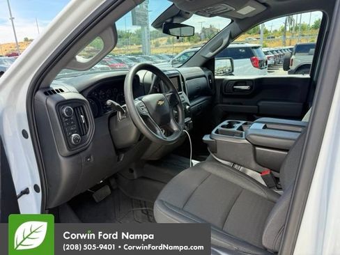 Used 2025 Chevrolet Silverado 1500 Custom w/ Turbomax Blackout Package AWD/4WD image 11