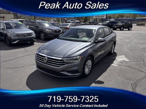 Used 2019 Volkswagen Jetta S w/ Driver Assistance Package FWD image 3