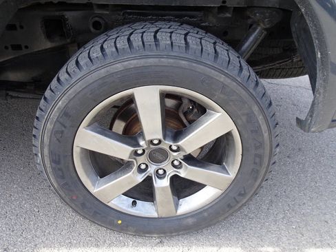 Used 2016 Ford F150 XLT w/ Equipment Group 302A Luxury image 11