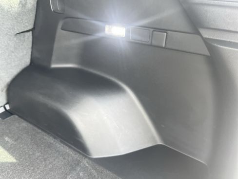 Used 2025 Chevrolet Equinox ACTIV w/ Safety and Technology Package AWD/4WD image 44