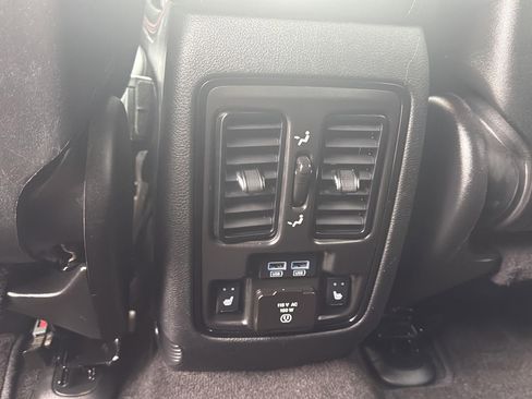 Used 2022 Dodge Durango R/T image 16