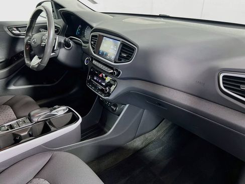 Used 2019 Hyundai Ioniq Electric FWD image 28