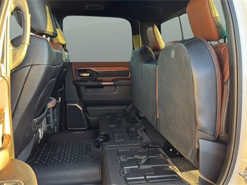 Used 2022 RAM 2500 Limited image 24