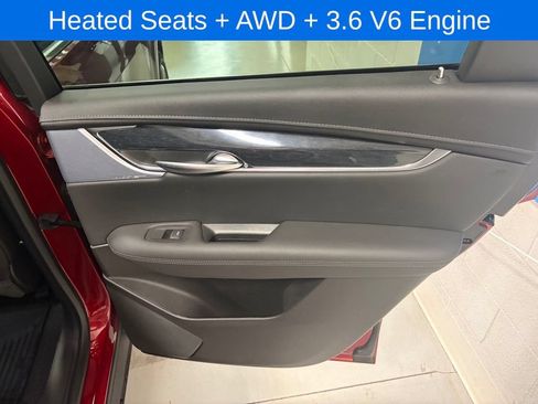 Used 2024 Cadillac XT5 Premium Luxury AWD/4WD image 17
