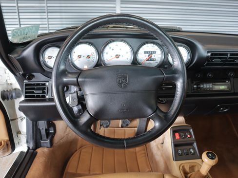 Used 1996 Porsche 911 Cabriolet image 18