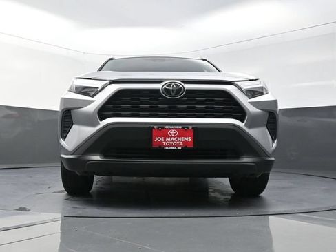 Used 2024 Toyota RAV4 XLE FWD image 31
