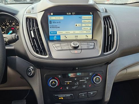 Used 2019 Ford Escape SE AWD/4WD image 13