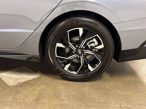 Used 2025 Hyundai Sonata SEL image 11