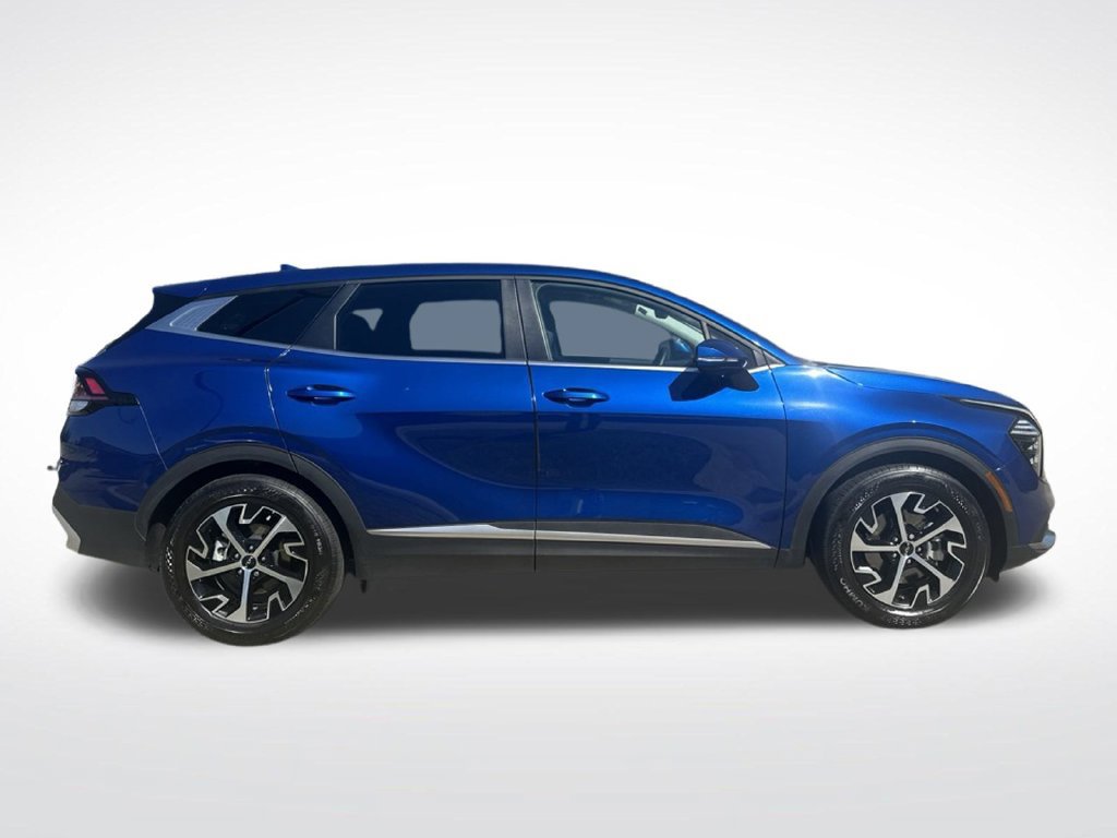 Used 2024 Kia Sportage EX FWD image 7
