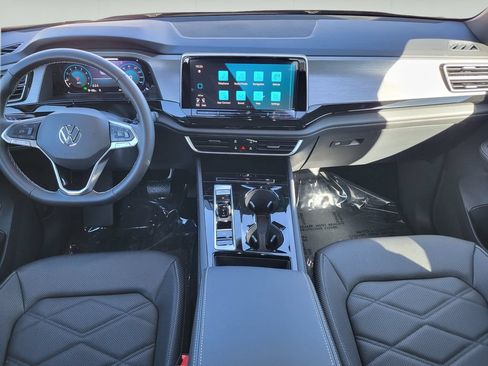 New 2026 Volkswagen Atlas Cross Sport SE AWD/4WD image 16