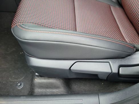 New 2026 Nissan Kicks SR w/ Cold Weather Package image 19