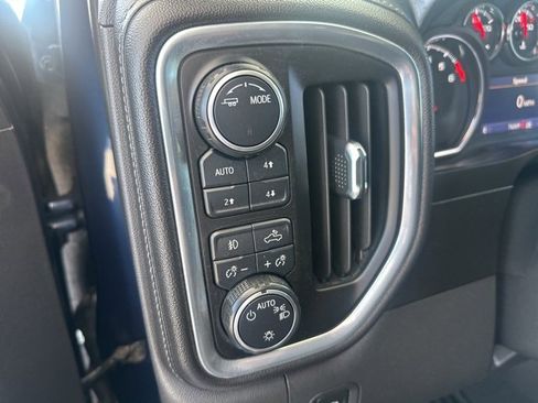 Used 2020 Chevrolet Silverado 1500 RST w/ Texas Edition image 13