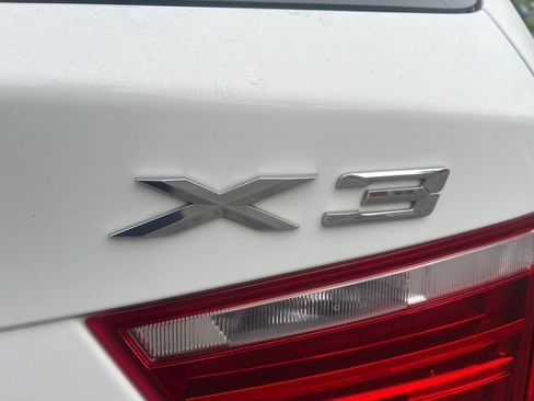 Used 2017 BMW X3 sDrive28i RWD image 5