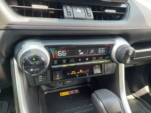 Used 2025 Toyota RAV4 XSE w/ Weather Package AWD/4WD image 42