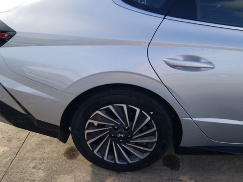 New 2026 Hyundai Sonata Limited FWD image 14