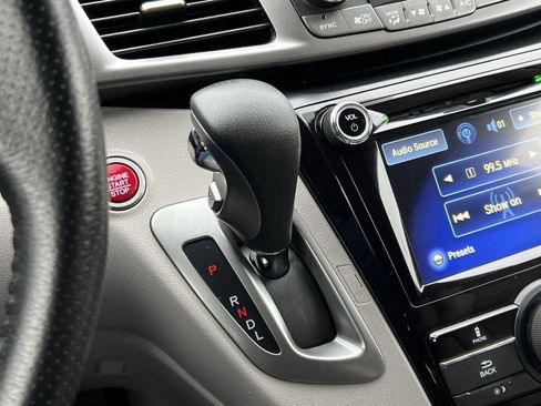 Used 2014 Honda Odyssey EX-L image 20