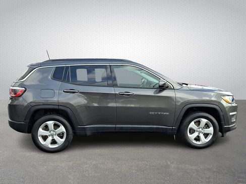 Certified 2019 Jeep Compass Latitude w/ Popular Equipment Group image 7