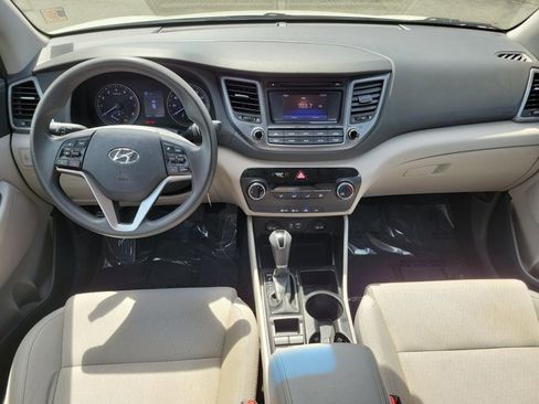 Used 2018 Hyundai Tucson SE image 13