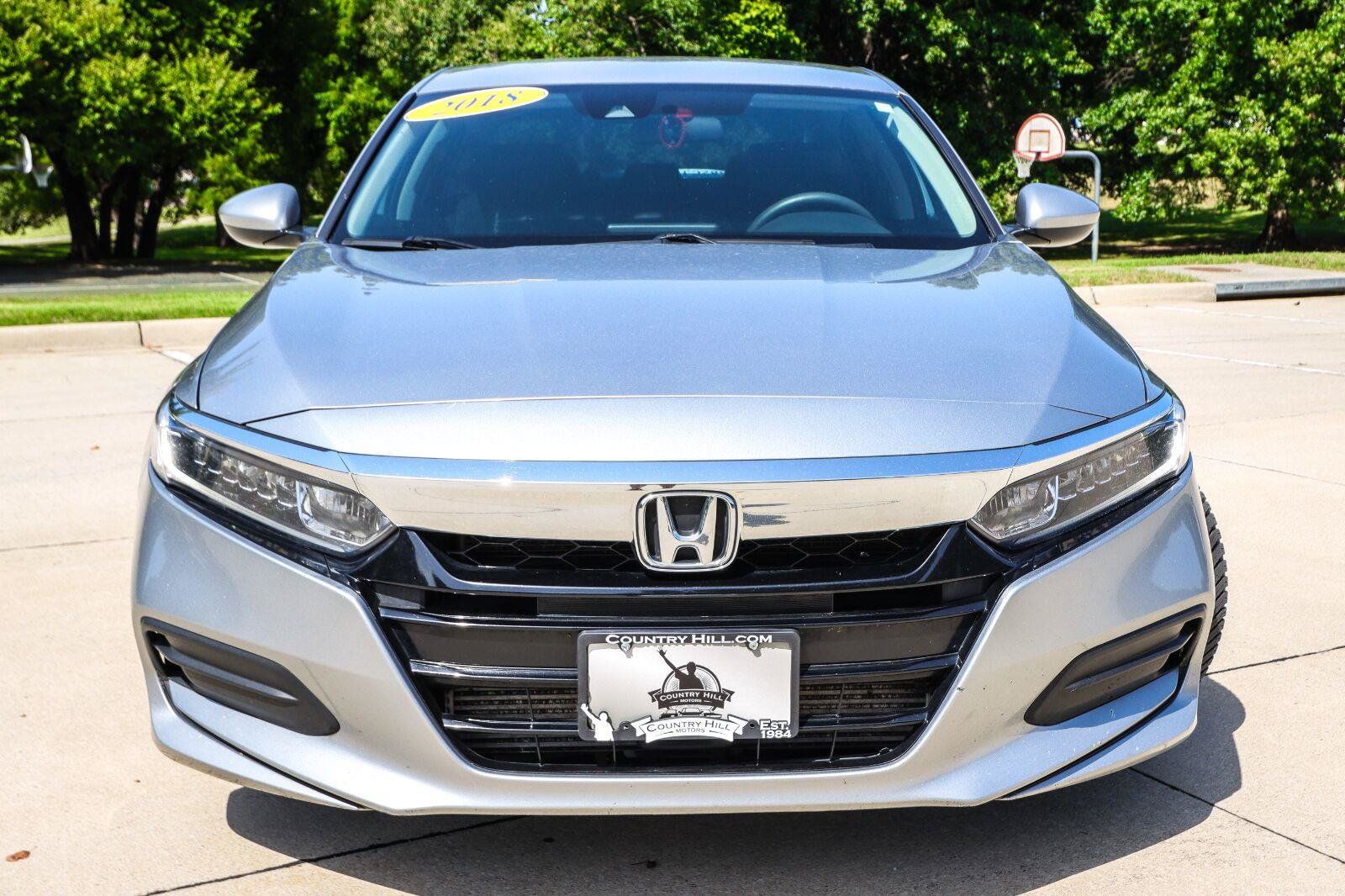 Used 2018 Honda Accord LX image 15
