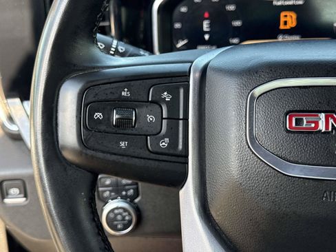 Used 2025 GMC Sierra 1500 SLT AWD/4WD image 22