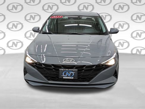 Used 2023 Hyundai Elantra SEL FWD image 14