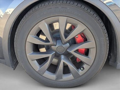 Used 2023 Tesla Model X Plaid image 10