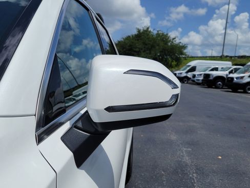 Used 2024 Hyundai Palisade XRT FWD image 4