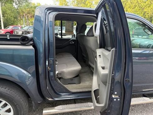 Used 2016 Nissan Frontier SV RWD image 27