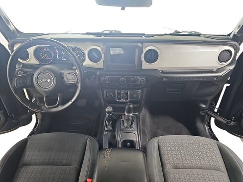 Used 2021 Jeep Wrangler Unlimited Sport AWD/4WD image 11