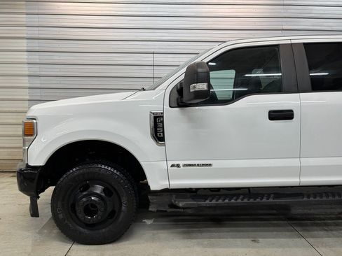Used 2022 Ford F350 XL w/ STX Appearance Package image 3