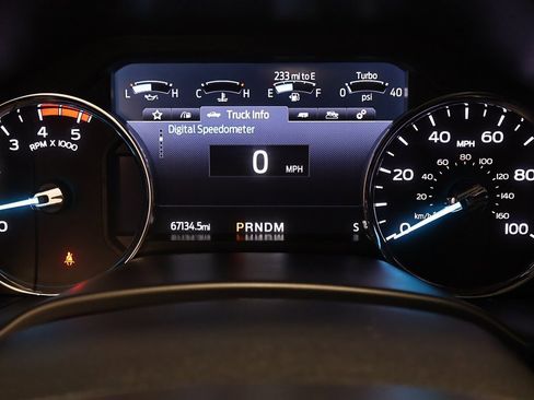 Certified 2022 Ford F250 Lariat w/ Lariat Ultimate Package image 25