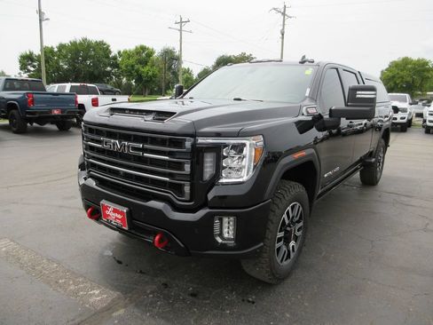 Used 2022 GMC Sierra 2500 AT4 w/ AT4 Preferred Package AWD/4WD image 13