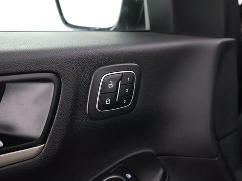 Used 2022 Ford Escape SEL w/ Technology Package image 41