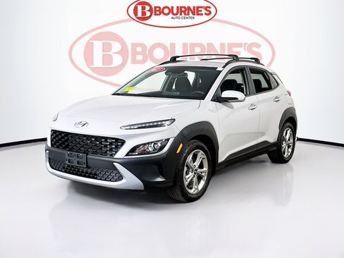 Used 2023 Hyundai Kona SEL AWD/4WD image 5