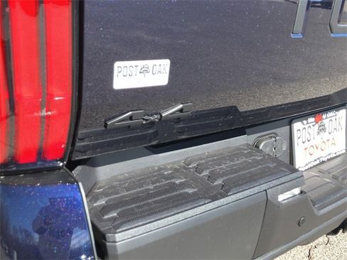 New 2026 Toyota Tundra Limited image 17