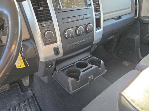 Used 2012 RAM 2500 SLT w/ Luxury Group AWD/4WD image 22
